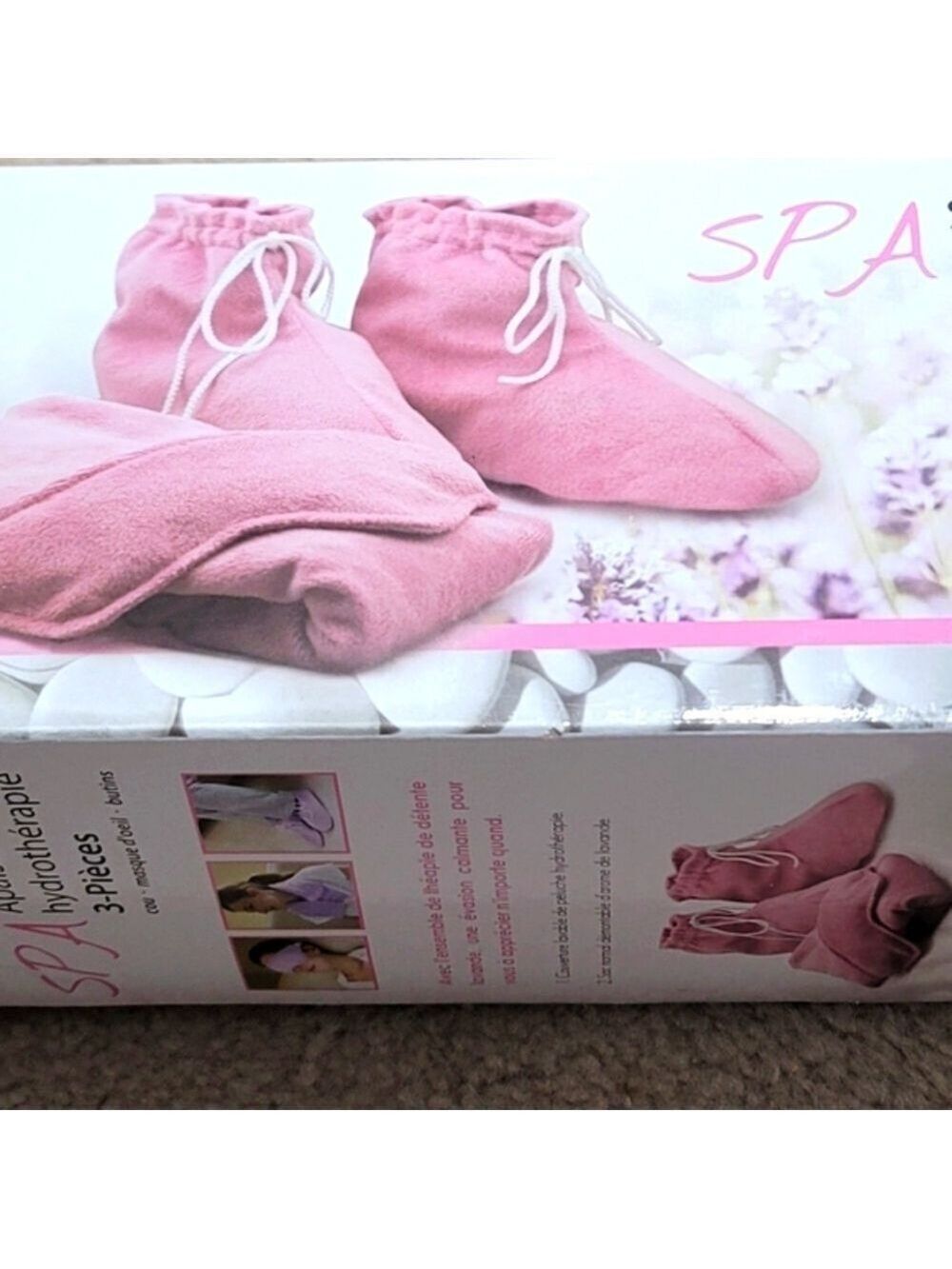 NWOT SPA Soothing 3-Piece Set: Neck, Eye Mask and Booties Lavender Aromatherapy